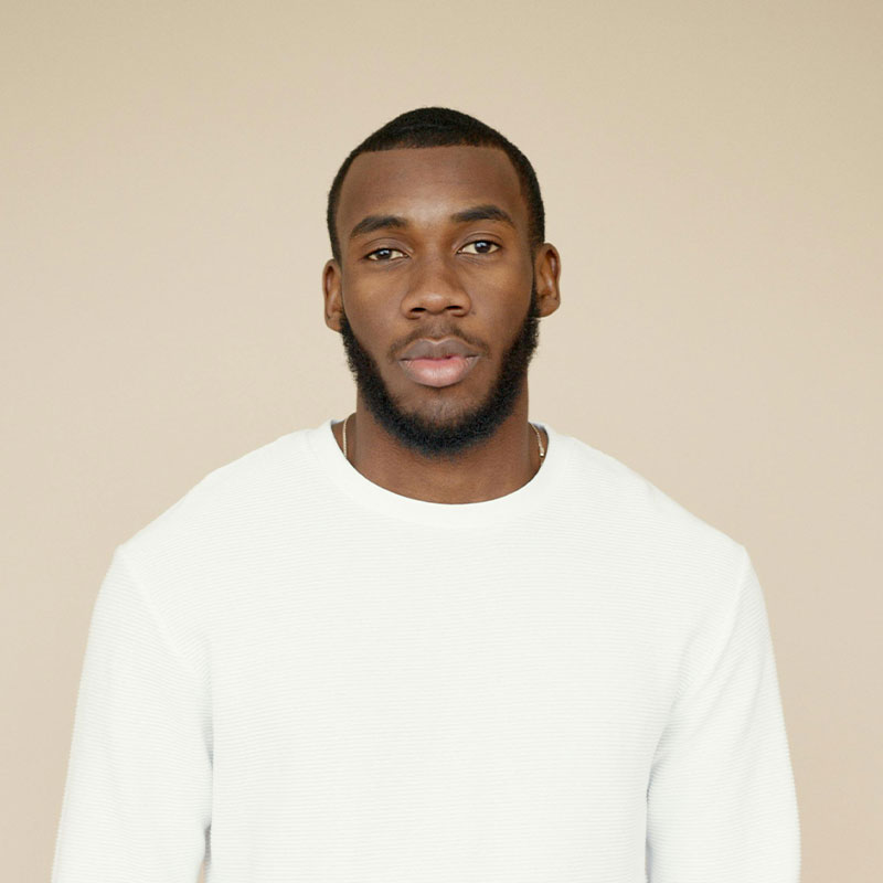 Quick-drying tight-fitting training top